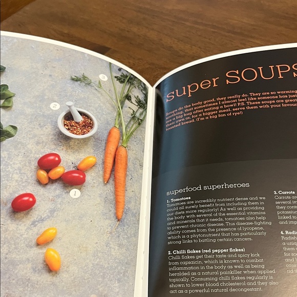 Superfoods Superfast Cookbook 100 Recipes in 20 Minutes or Less - Picture 4 of 13
